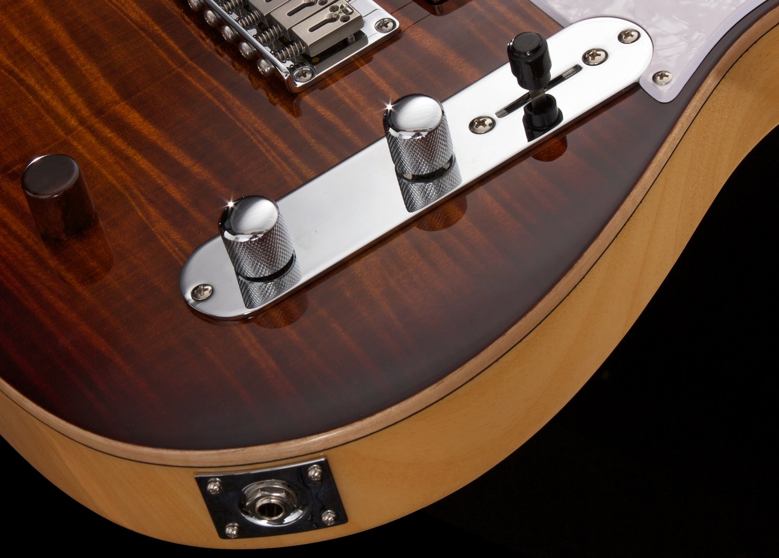 Hybrid 55 Electronics Closeup